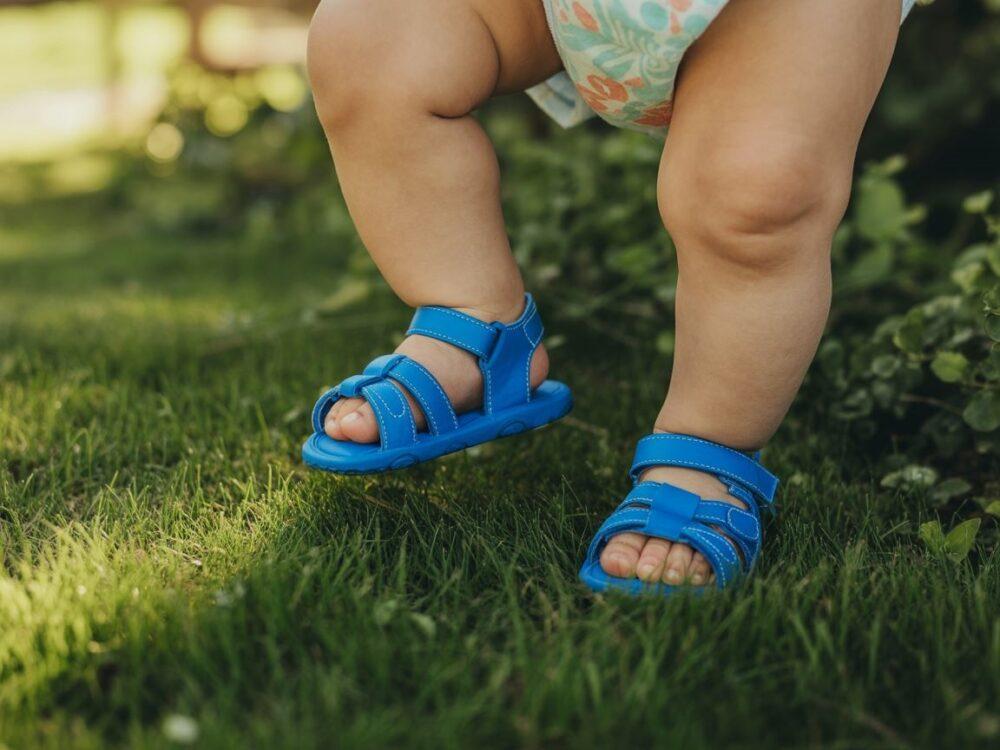 bezpieczne sandały dla malucha