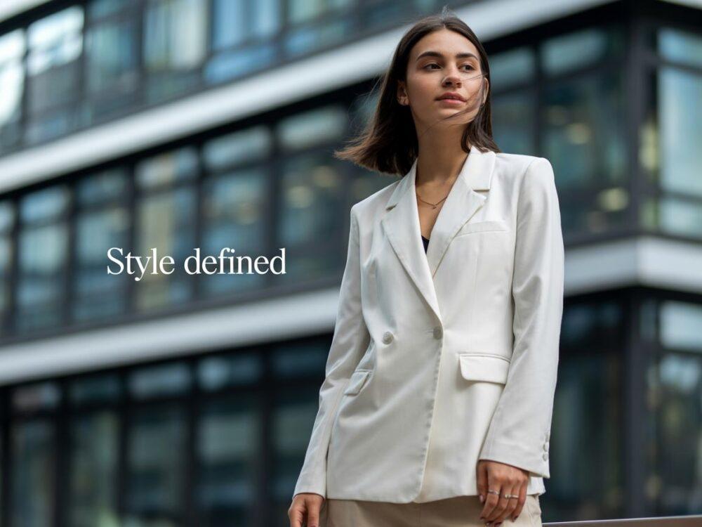 biała kurtka damska