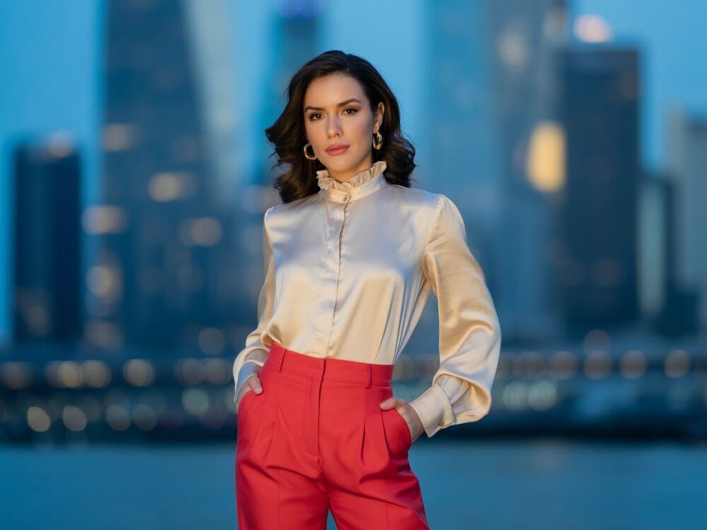 bluzka do czerwonych spodni