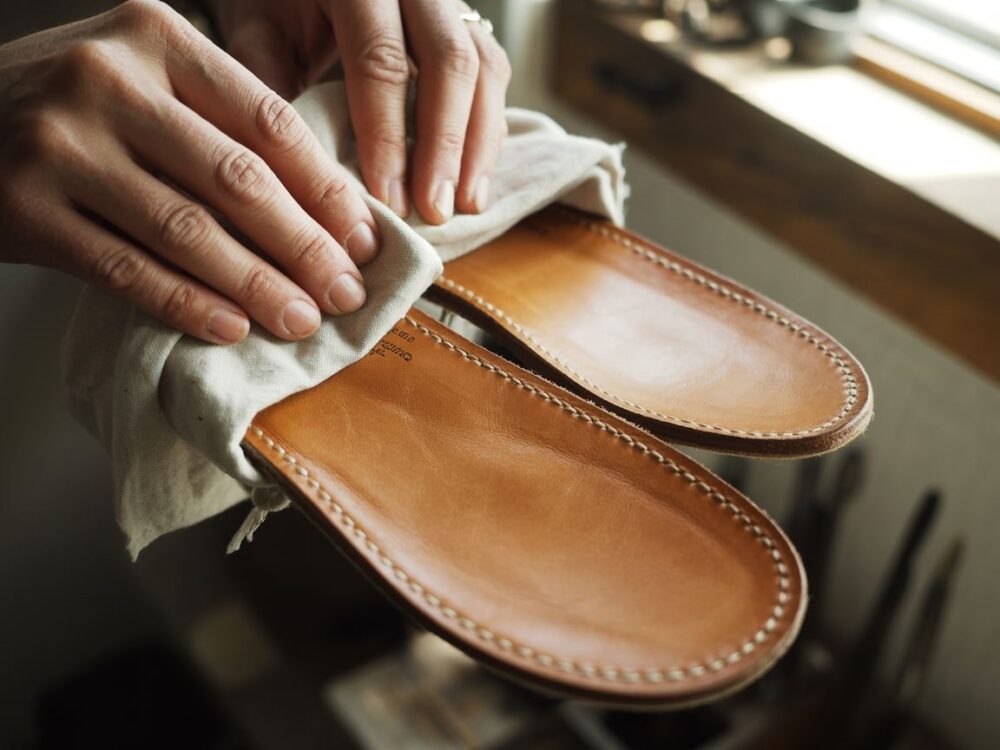 czyszczenie skórzanej wkładki