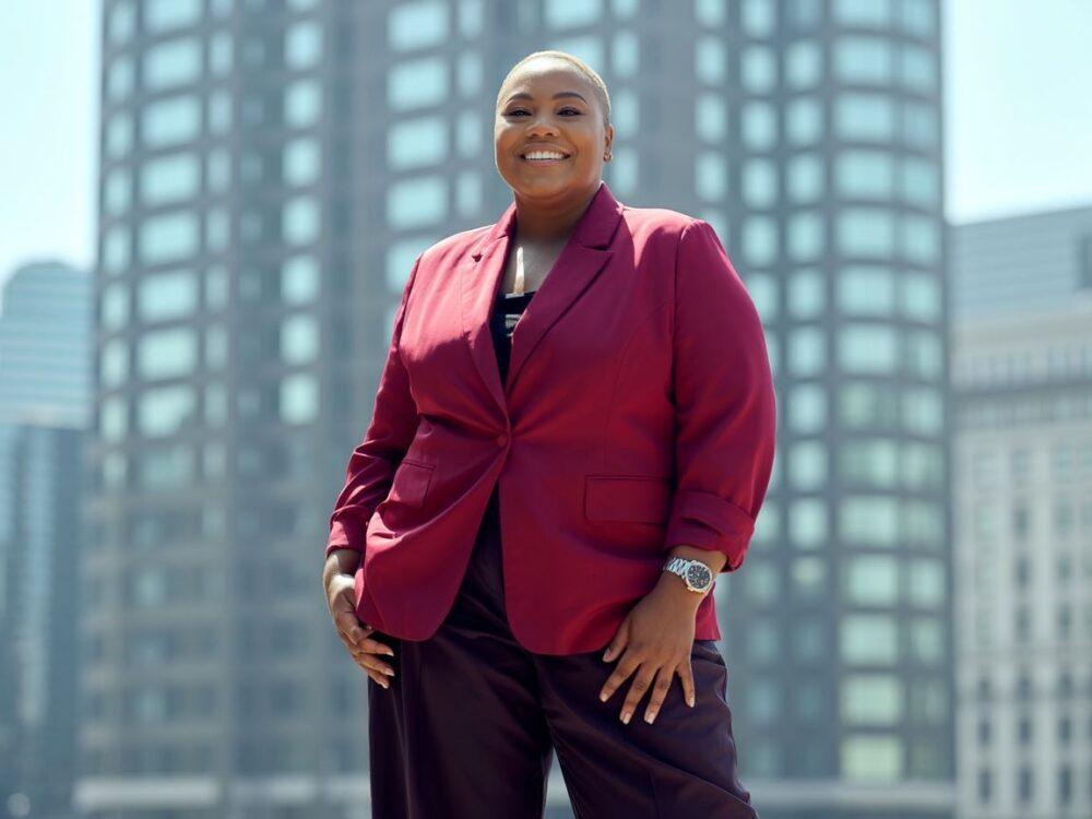 stylizacja kurtki dla kobiet plus size